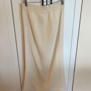 Blue Willi’s Organic Cotton Sweater Skirt. Sz. Medium.  Great price!